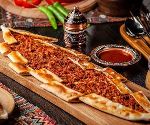 Ten turecki przysmak to moje nowe odkrycie. Teraz pide robię przynajmniej raz w tygodniu 