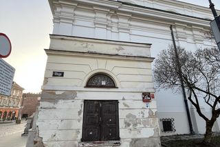 Obecny stan najmniejszego budynku w Warszawie