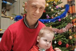 Pan Mariusz pokochał chorego Wiktorka jak syna