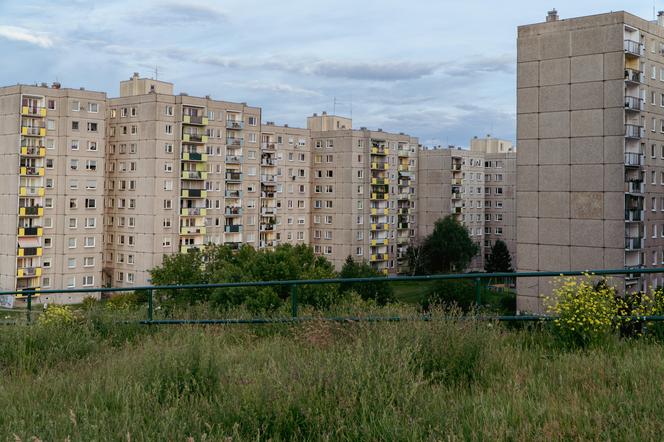 Osiedle Armii Krajowej w Opolu - zdjęcia. Marzenie dla miłośników wielkiej płyty