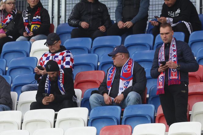 Górnik Zabrze zmierzył się z Zagłębiem Lubin. Kibice rozgrzewali piłkarzy z trybun