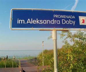 W Trzebieży stanął pomnik Aleksandra Doby