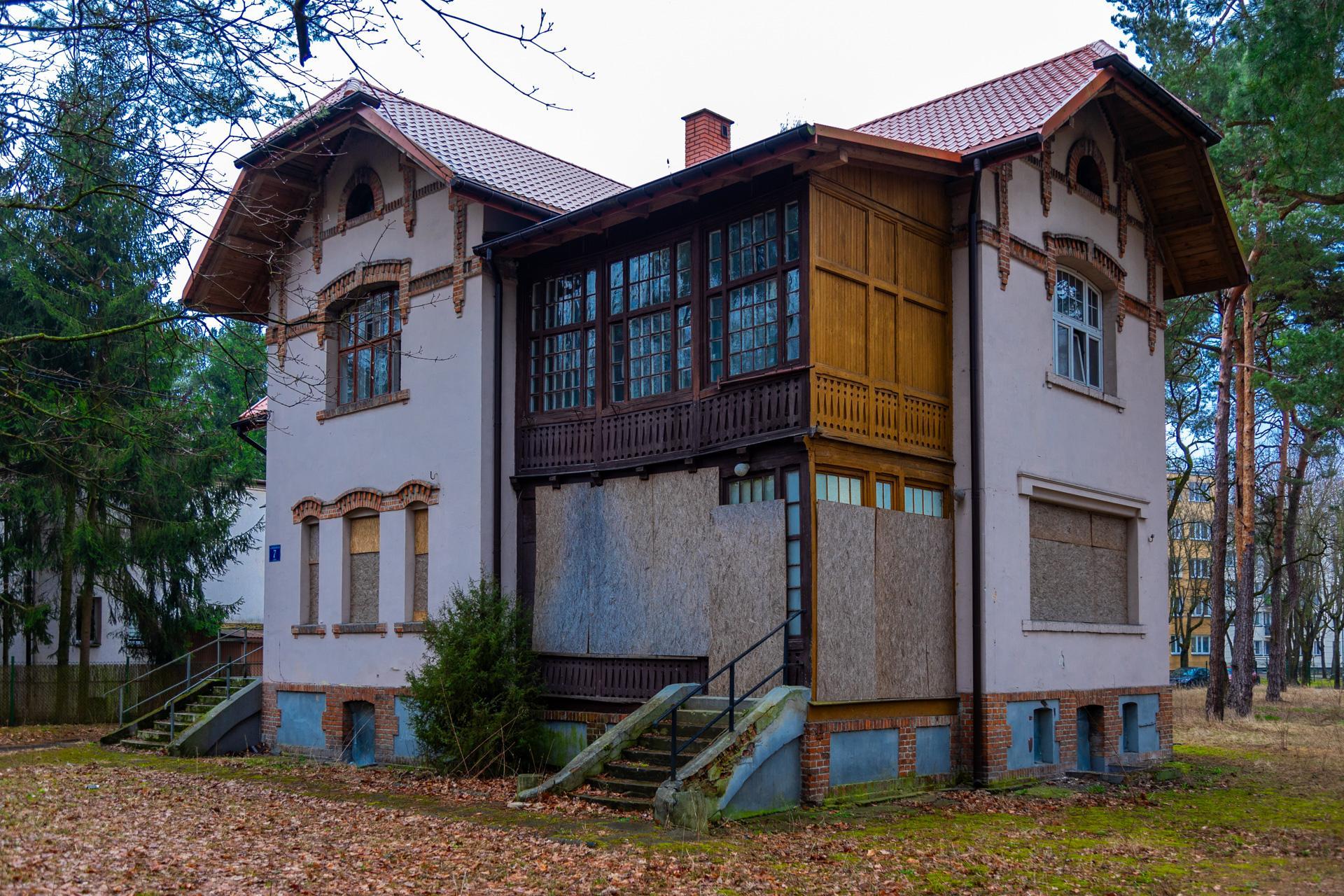 Konstancin-Jeziorna. Opuszczone wille - zobacz zdjęcia rezydencji, które kiedyś zachwycały