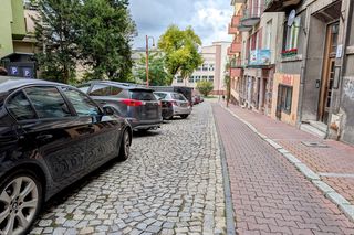 Przygotujcie się na utrudnienia w centrum Tarnowa. W czwartek 16 października rozpoczyna się remont ulicy Batorego