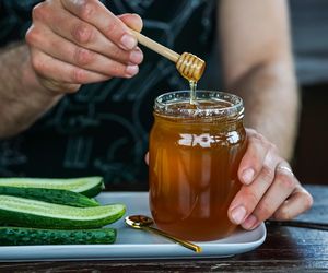 Najskuteczniejsze miody na przeziębienie. Który wybrać, by szybko stanąć na nogi?