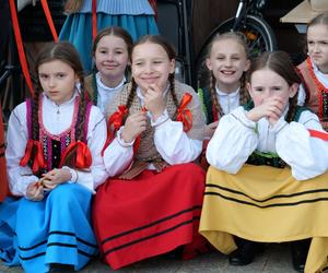 Starachowice: Wierzbnickie Meżaliany, akt II. Zaślubiny i wesele