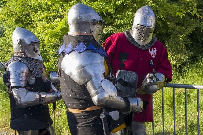 Rekonstrukcje historyczne, czyli rycerstwo w XXI wieku...