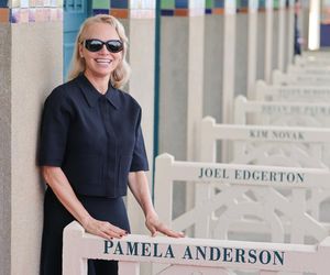 Pamela Anderson już tak nie wygląda. Gwiazda Słonecznego patrolu zaskoczyła metamorfozą