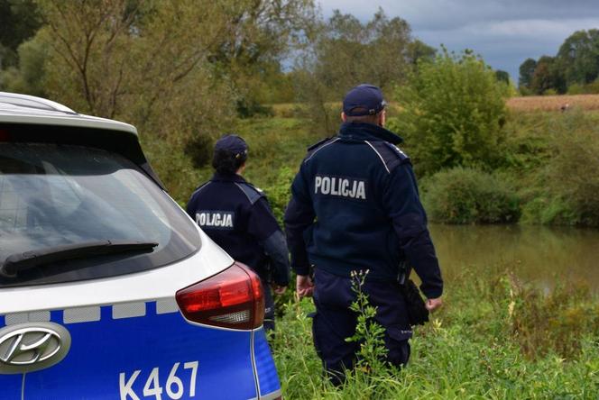 Podkarpaccy policjanci monitorują rzeki w regionie