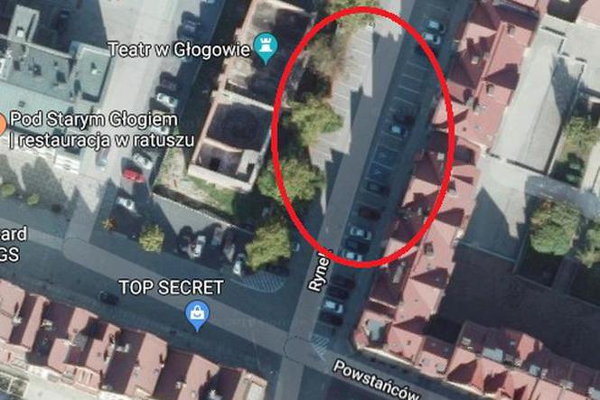 Utrudnienia przy teatrze 