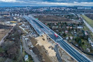 Tak powstaje węzeł Mistrzejowice w Krakowie, brakująca część S7