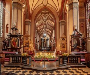 Niesamowite miasteczko nad Zalewem Wiślanym. Historia i magia w jednym miejscu