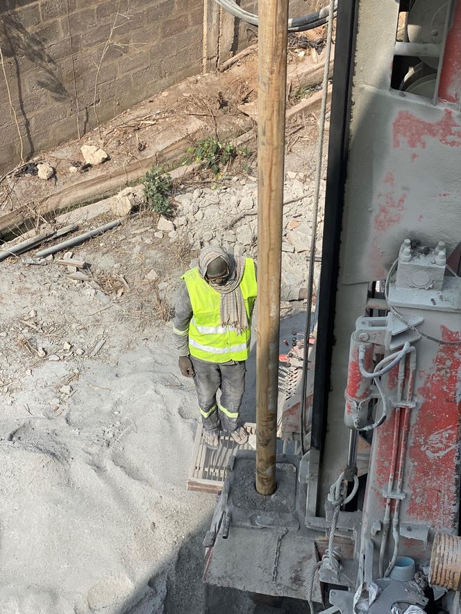 Łukasz Lis w Afryce