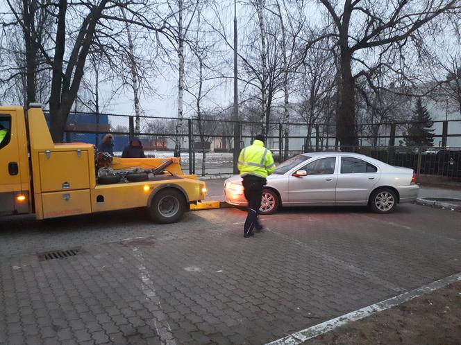 Szymon K. zastrzelił się chwilę po awansie. Wstrząsające fakty o policjancie z Pragi-Północ