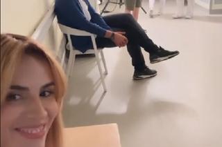 M jak miłość po wakacjach 2023. Kama (Michalina Sosna), Marcin (Mikołaj Roznerski) na planie