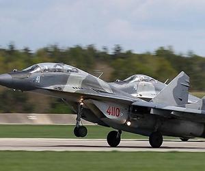 Rosja uderza w zachód Ukrainy, Polska podrywa myśliwce
