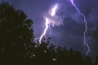 Znów szykuje się niebezpieczna pogoda. IMGW ostrzega mieszkańców woj. lubelskiego