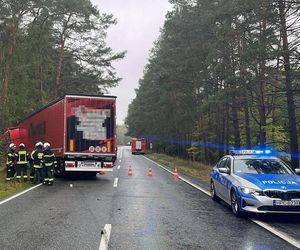 45-latek wjechał wprost pod nadjeżdżającą ciężarówkę! Tragedia w Bydgoszczy 