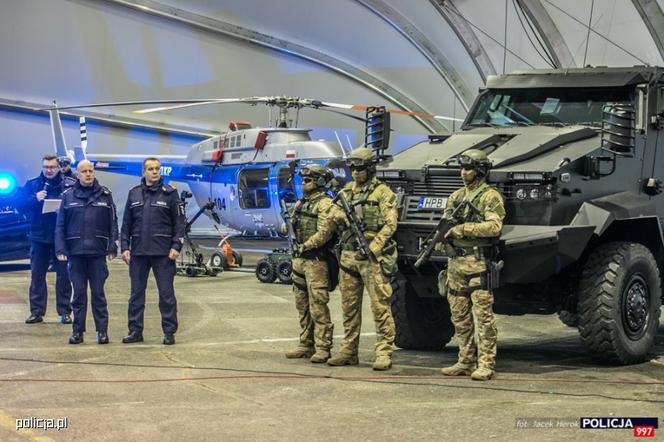 Nowoczesna policja - prezentacja sprzętu i pojazdów 