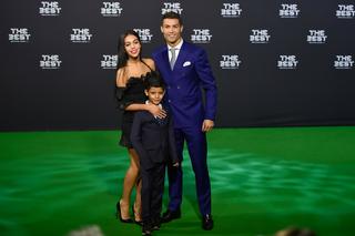 Cristiano Ronaldo z gromadką dzieci. Wszystko, co chcecie wiedzieć o pociechach piłkarza
