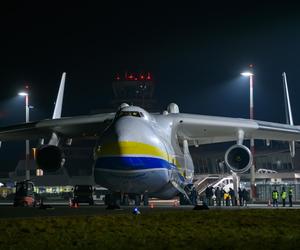 Samolot transportowy An-225 Mrija