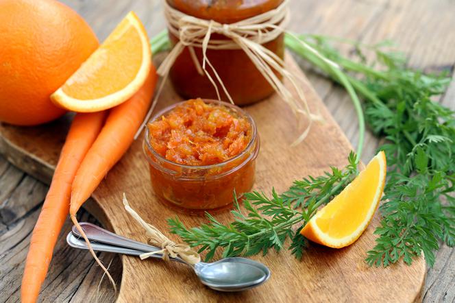 Pomarańczowa marmolada z marchewki: oszczędny przepis
