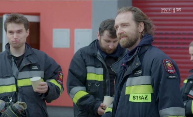 Remiza odc. 9. Robert (Ziemowit Wasielewski), Paweł (Mateusz Dymidziuk), Tomasz (Łukasz Oleś)
