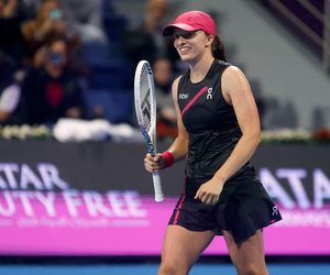 Iga Świątek - Wiktoria Azarenka: MECZ DZISIAJ NA ŻYWO. O której godzinie i gdzie oglądać?