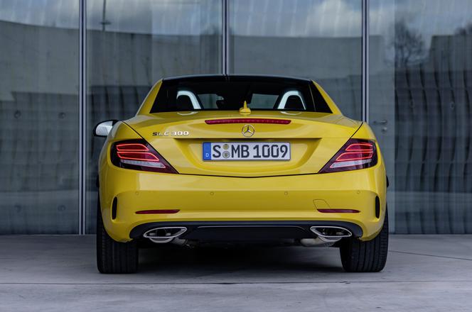 Mercedes-Benz SLC 300 Final Edition