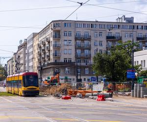 Budowa tramwaju na ul. Rakowieckiej w Warszawie