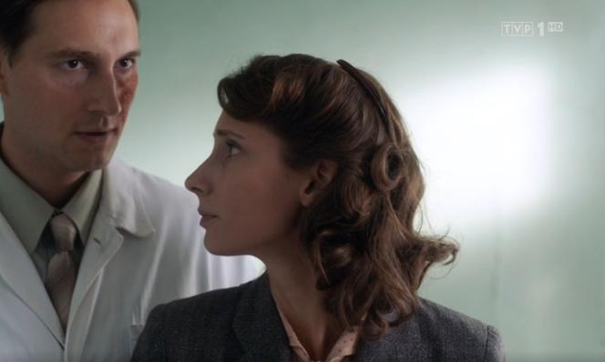 Wojenne dziewczyny 4 odc. 46. Andrzej Janowski (Sebastian Jasnoch), Marysia (Aleksandra Pisula)