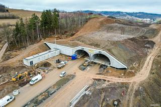 Zimą na Dolnym Śląsku dobiega końca budowa tuneli. S3 będzie gotowa w połowie 2024 r.