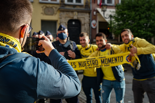 Gdańsk opanowany przez kibiców i... policję! Tysiąc mundurowych w akcji. Zatrzymano kilka osób