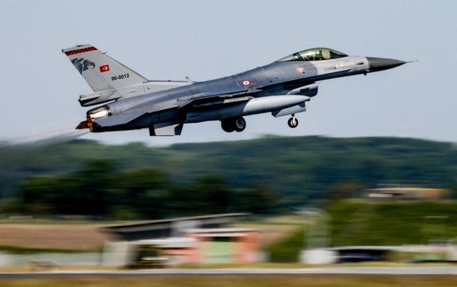 F-16 dla Ukriany. Dania wycofa myśliwce ze służby wcześniej