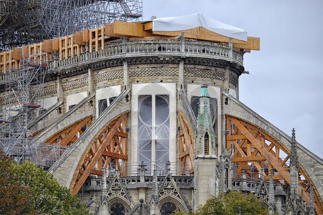 Katedra Notre Dame w Paryżu w trakcie odbudowy