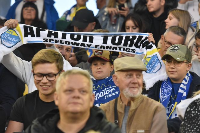 PRES Grupa Deweloperska Toruń - Betard Sparta Wrocław. Zdjęcia kibiców i zawodników z półfinału PGE Ekstraligi na Motoarenie