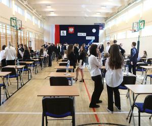 Matura 2023 język polski: wypracowanie wkurzyło uczniów. Tego się nie spodziewali!