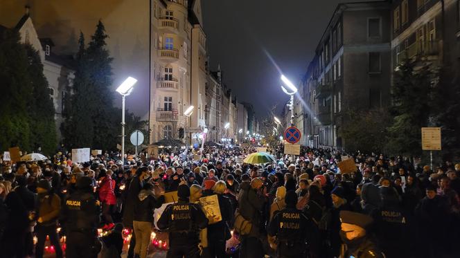 "Ani jednej więcej". Protest w Katowicach 