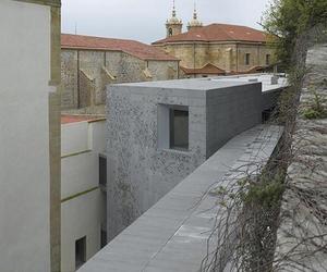 Rozbudowa muzeum San Telmo, San Sebastian, Hiszpania. Autorzy: Nieto Sobejano Arquitectos S.L.P. Fot. ©Ronald Halbe, materiały prasowe Mies van der Rohe Award 2013