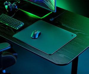 Razer Atlas Tempered Glass Gaming Mouse Mat