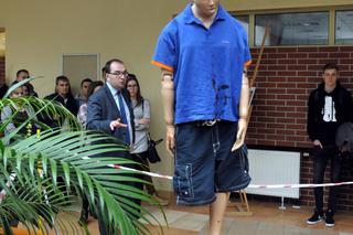 Wisielec w Patio WSPiA, czyli symulowane oględziny miejsca zdarzenia