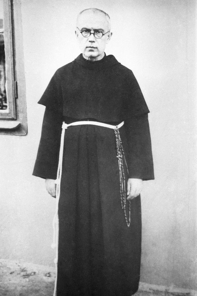 Papież w celi męczennika w Auschwitz