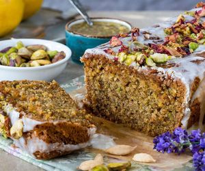 Ze zmielonych orzechów robię pyszne i aromatyczne ciasto. Jest tak dobre, że znika błyskawicznie 