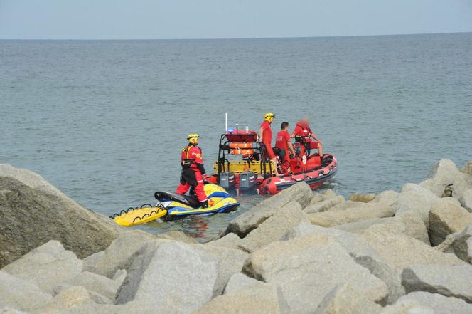 Pojechali na wakacje, trójka rodzeństwa utonęła. Tragedia zamiast sielskich wakacji nad Bałtykiem