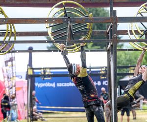 Runmageddon w Katowicach 2025. Błoto, pot i triumf na Hałdzie Kostuchna