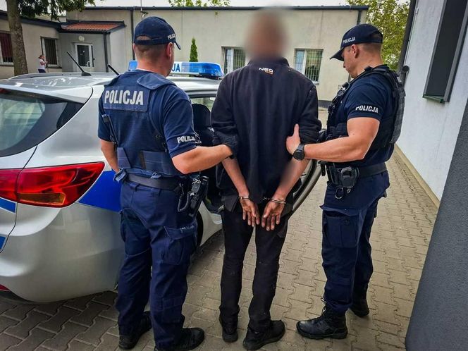 Ogólnopolska akcja policji. Tysiące funkcjonariuszy, ponad 1500 zatrzymanych. Zdjęcia z działań