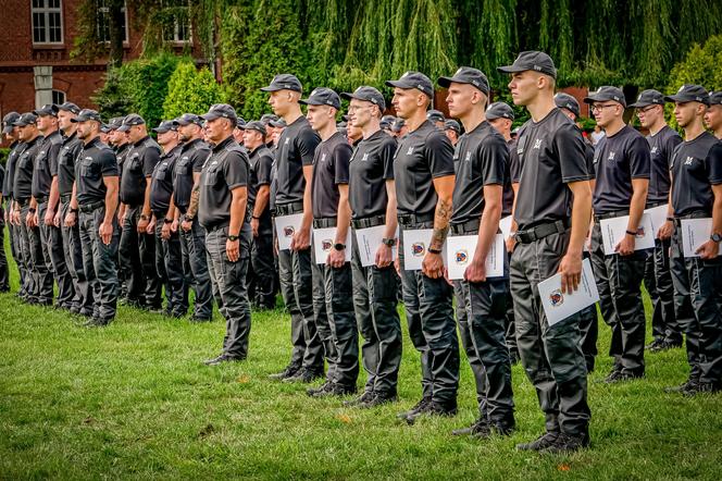 Kalisz. Wyższa Szkoła Wymiaru Sprawiedliwości po ślubowaniu