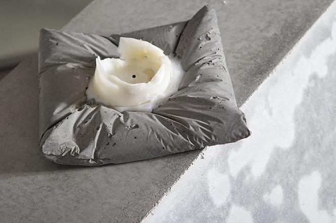 Morgan-Moller_Swiecznik_pillow