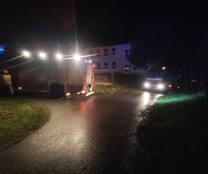 Koszmar w Kozłówku. W ogniu zginęła 30-letnia kobieta. Dwoje dzieci trafiło do szpitala