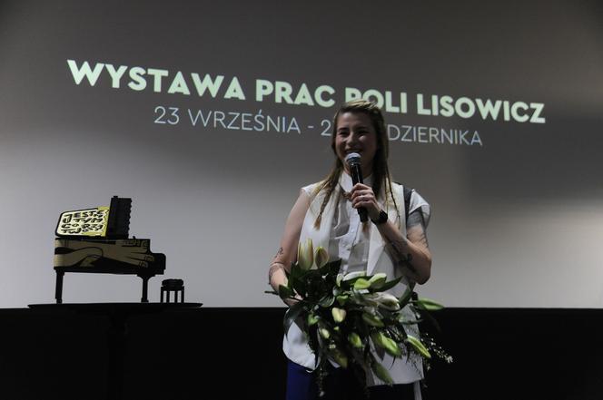 Warszawa. Otwarcie wystawy Poli Lisowicz w Fabryce Norblina